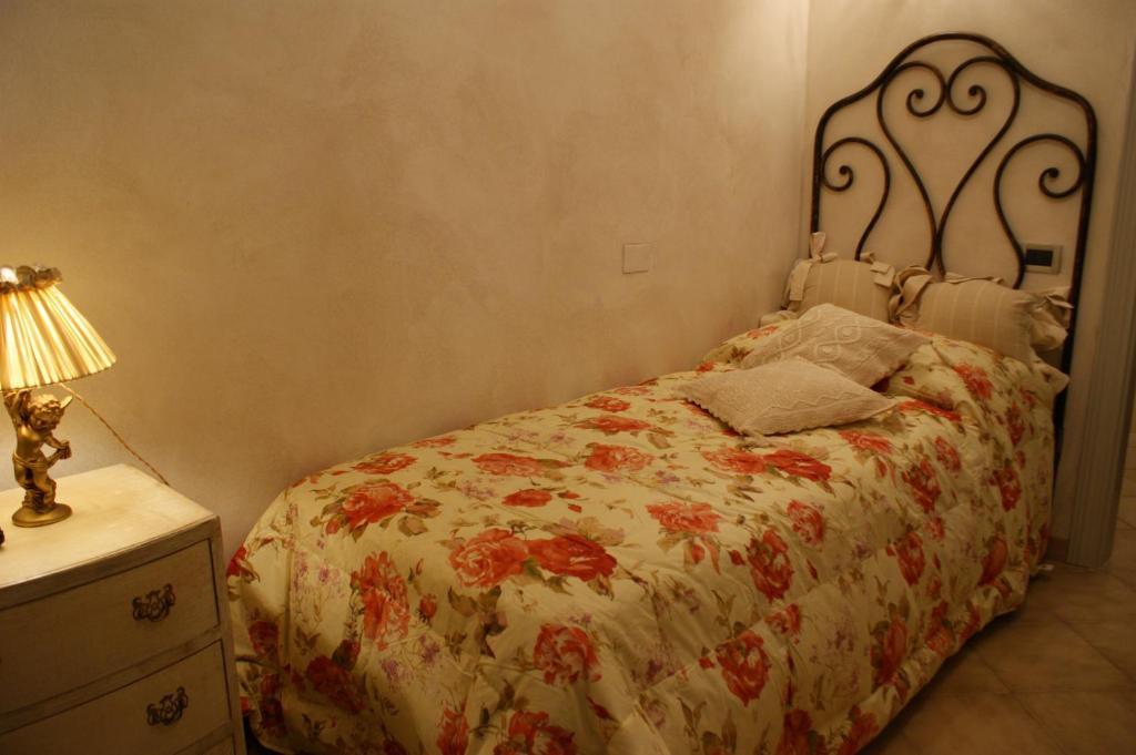 Hotel La Petite Maison Βιαρέτζιο Δωμάτιο φωτογραφία