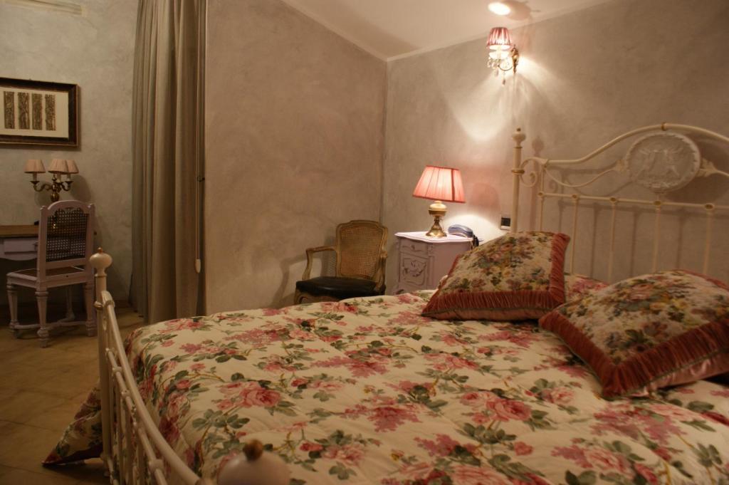 Hotel La Petite Maison Βιαρέτζιο Δωμάτιο φωτογραφία