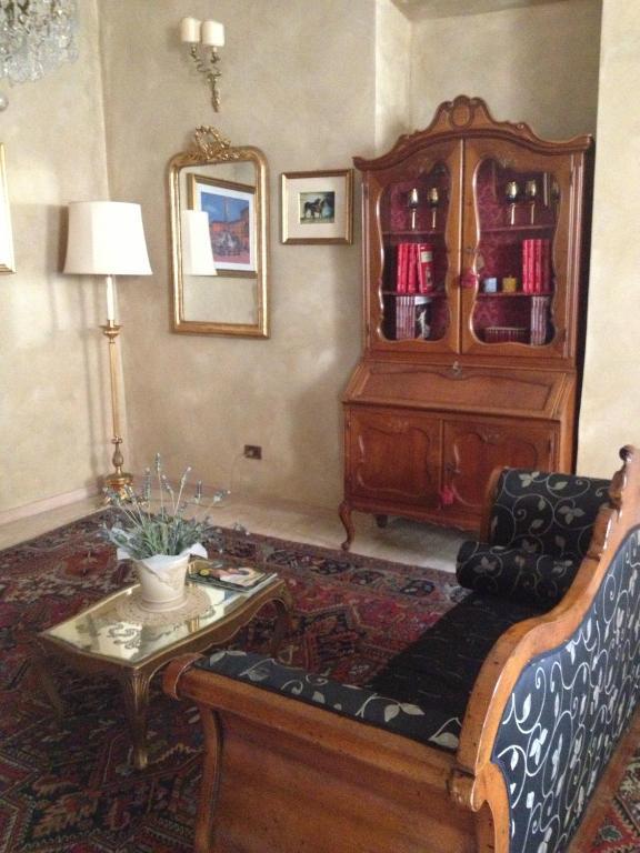 Hotel La Petite Maison Βιαρέτζιο Εξωτερικό φωτογραφία