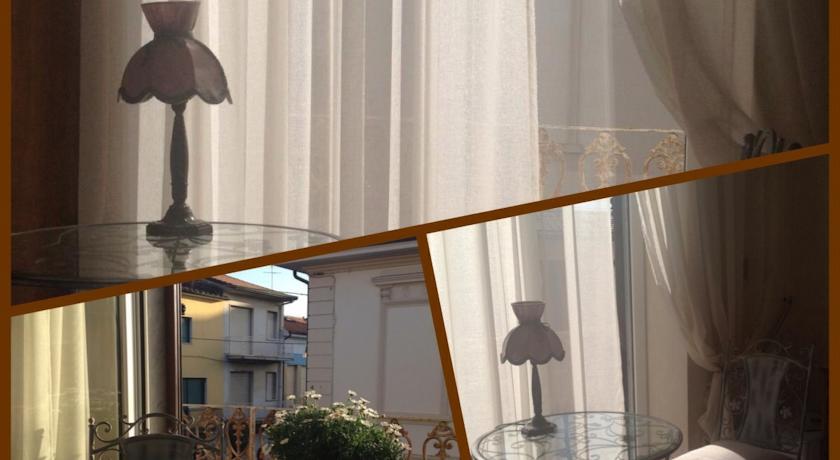 Hotel La Petite Maison Βιαρέτζιο Εξωτερικό φωτογραφία