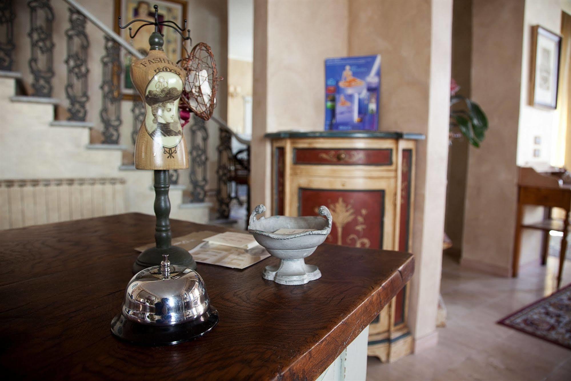 Hotel La Petite Maison Βιαρέτζιο Εξωτερικό φωτογραφία
