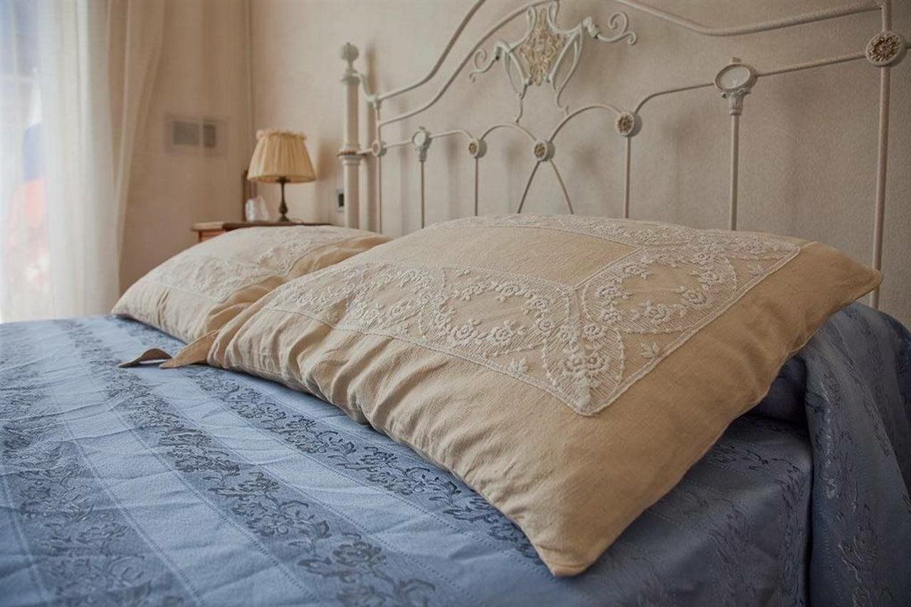 Hotel La Petite Maison Βιαρέτζιο Εξωτερικό φωτογραφία