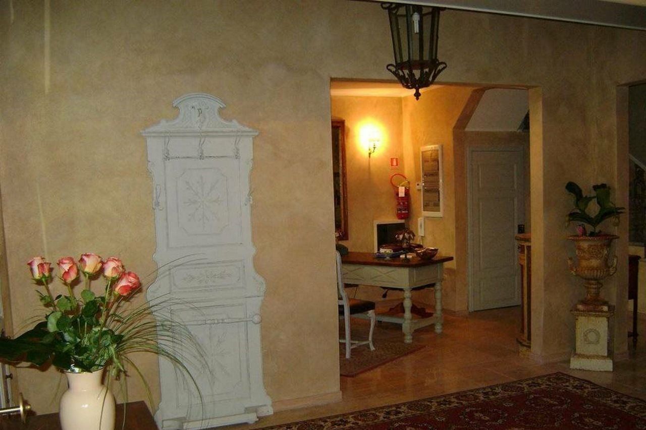 Hotel La Petite Maison Βιαρέτζιο Εξωτερικό φωτογραφία